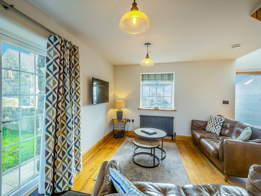 Living area | Deri - Parc Wernol Cottages, Chwilog, near Pwllheli