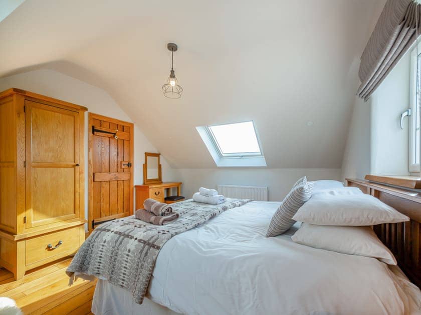 Double bedroom | Deri - Parc Wernol Cottages, Chwilog, near Pwllheli