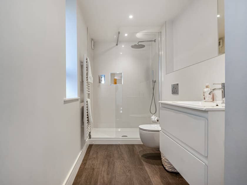 Bathroom | The Brook - Mirrorbrook, Cradley, near Malvern