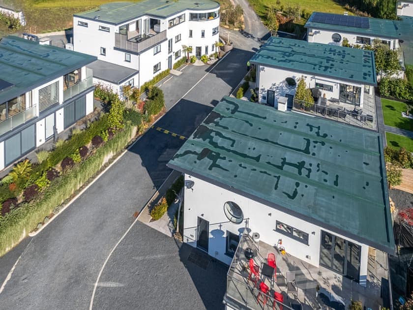 Setting | The Brook - Mirrorbrook, Cradley, near Malvern