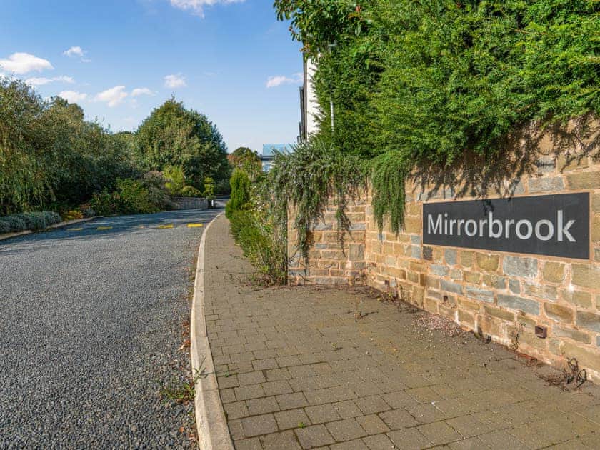 Driveway | The Brook - Mirrorbrook, Cradley, near Malvern