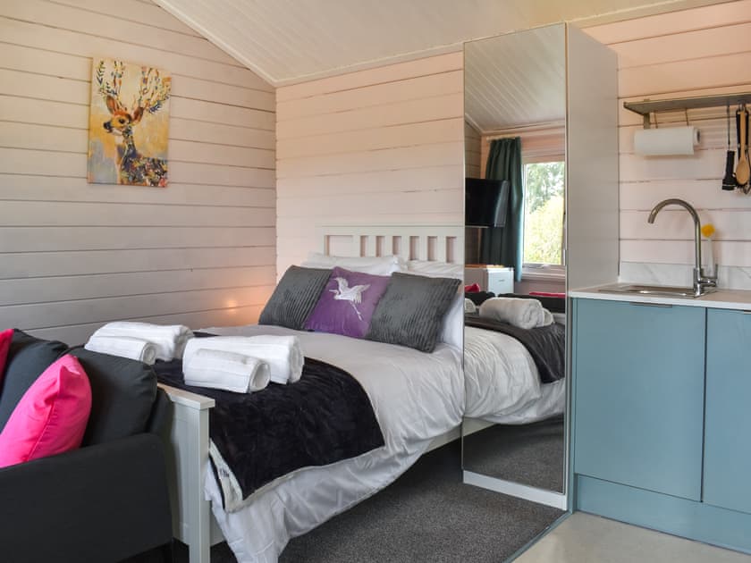 Double bedroom | Sunrise Retreat, Mitcheldean
