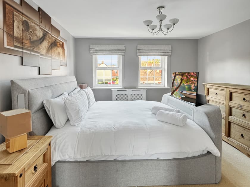 Double bedroom | Amaya Eight, Newark