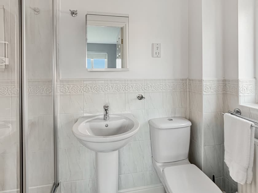 Bathroom | Amaya Eight, Newark