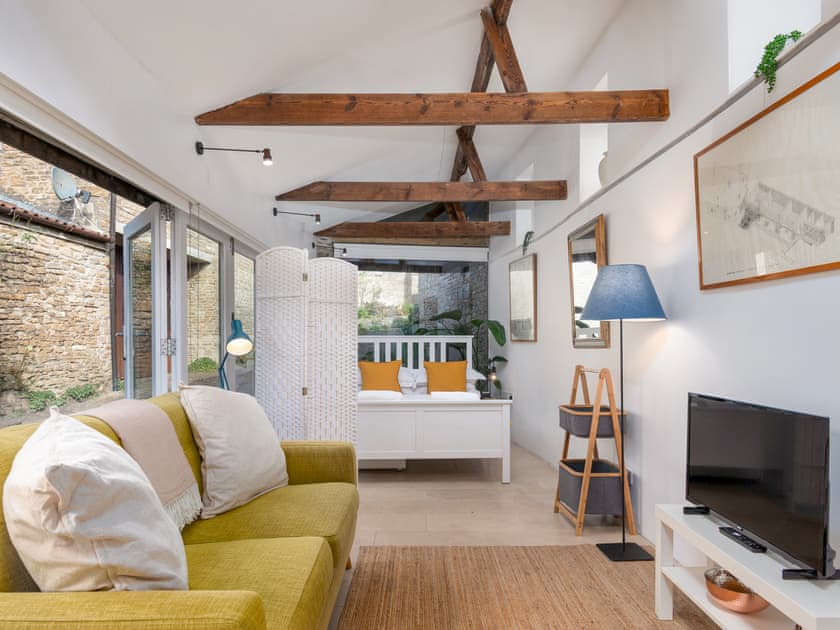 Open plan living space | The Studio - Bell Hill Holidays, Norton St Philip, near Bath