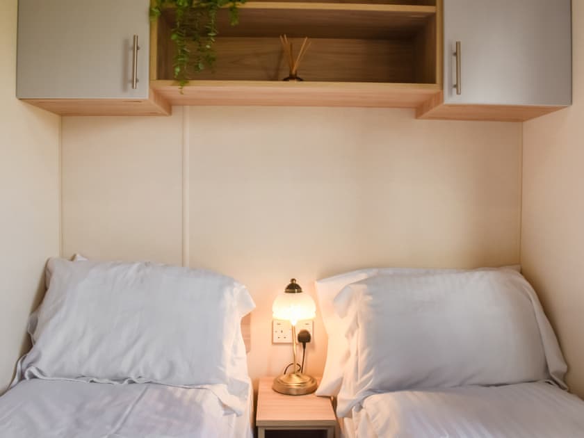 Twin bedroom | Regal Lodge - Forest Views, Moota, near Cockermouth
