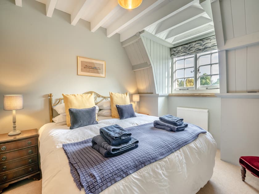 Double bedroom | The Manor Stables - Sturminster Retreats, Sturminster Newton