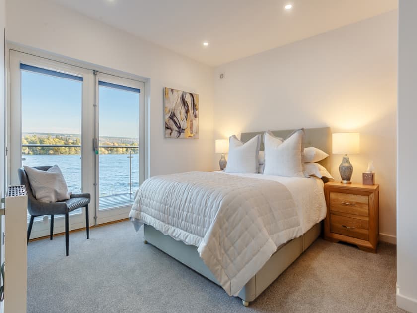 Double bedroom | Kimcraigan Lodge, Lochend