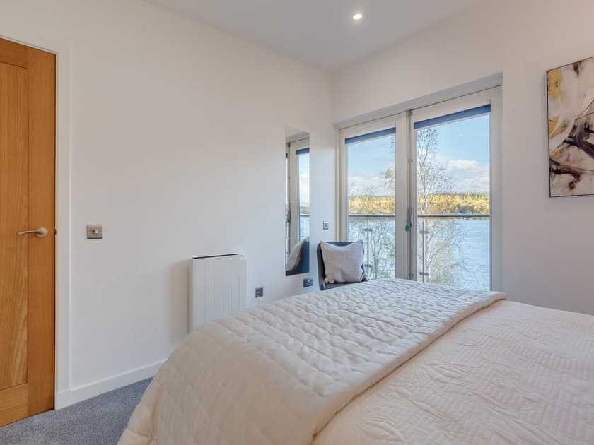 Double bedroom | Kimcraigan Lodge, Lochend