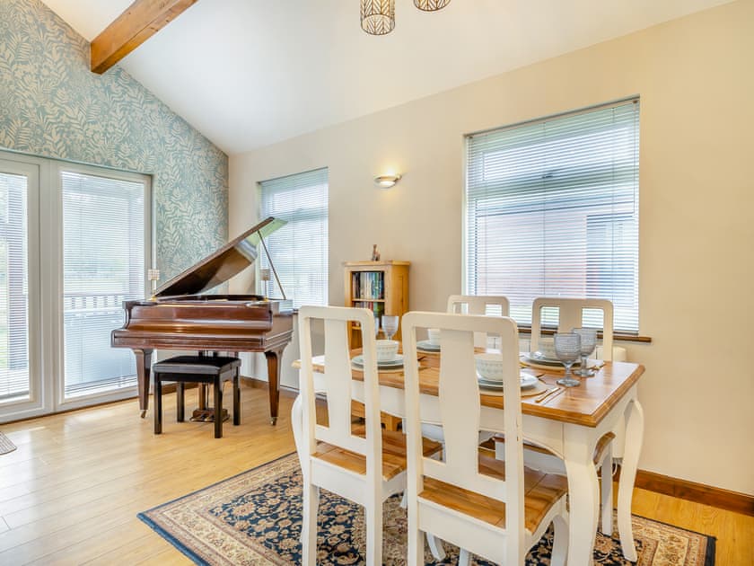 Dining Area | Oscar Lodge - Birchdale Lodges & Alpaca’s, Norton Disney, near Lincoln