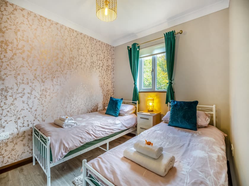 Twin bedroom | Oscar Lodge - Birchdale Lodges & Alpaca’s, Norton Disney, near Lincoln