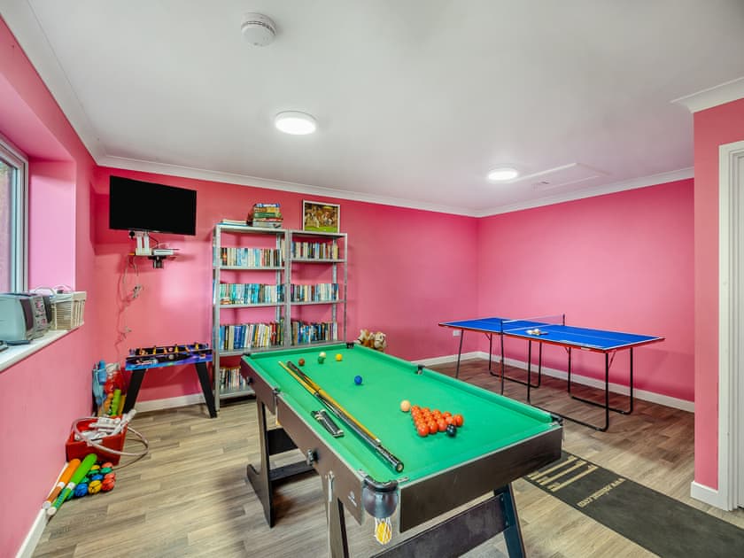 Activity | Oscar Lodge - Birchdale Lodges & Alpaca’s, Norton Disney, near Lincoln