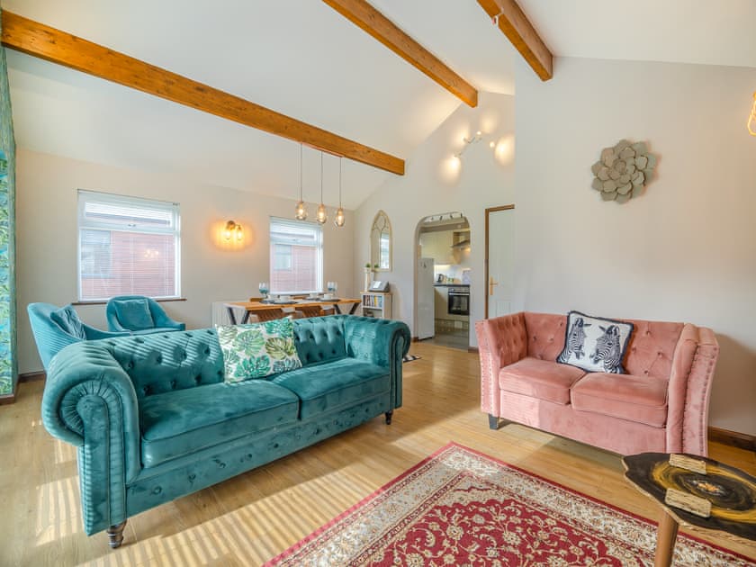 Living area | George Lodge - Birchdale Lodges & Alpaca’s, Norton Disney, near Lincoln