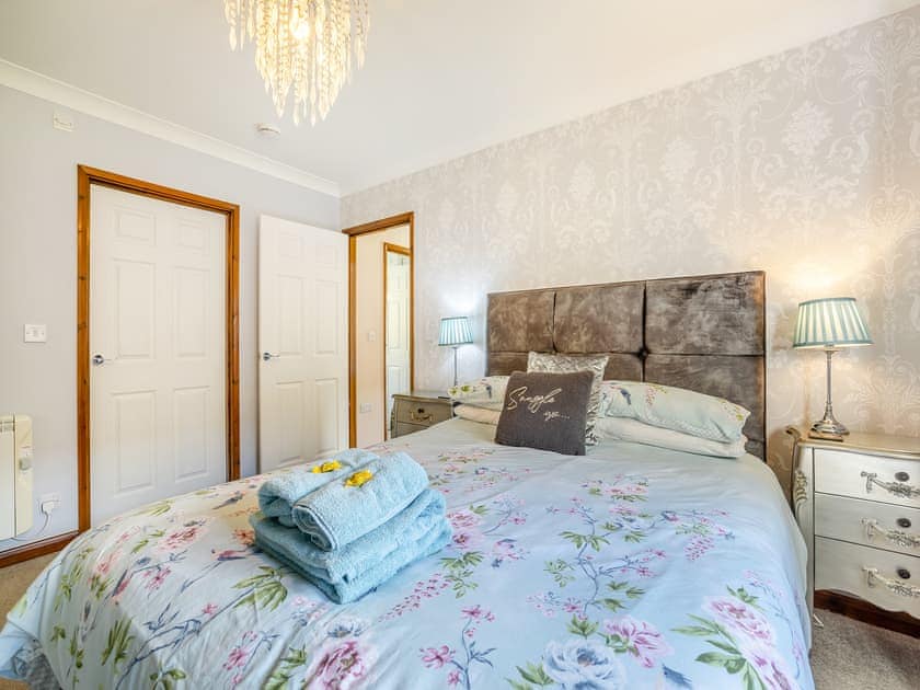 Double bedroom | Winston Lodge - Birchdale Lodges & Alpaca’s, Norton Disney, near Lincoln