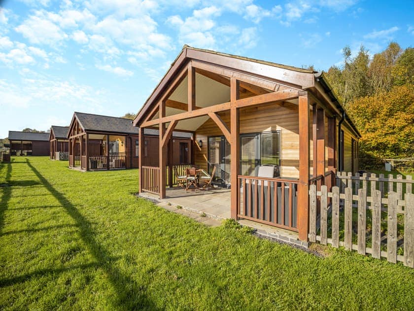Exterior | Winston Lodge - Birchdale Lodges & Alpaca’s, Norton Disney, near Lincoln