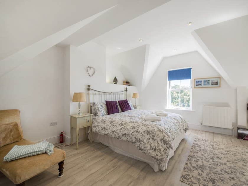 Double bedroom | Hampton House, Freshwater