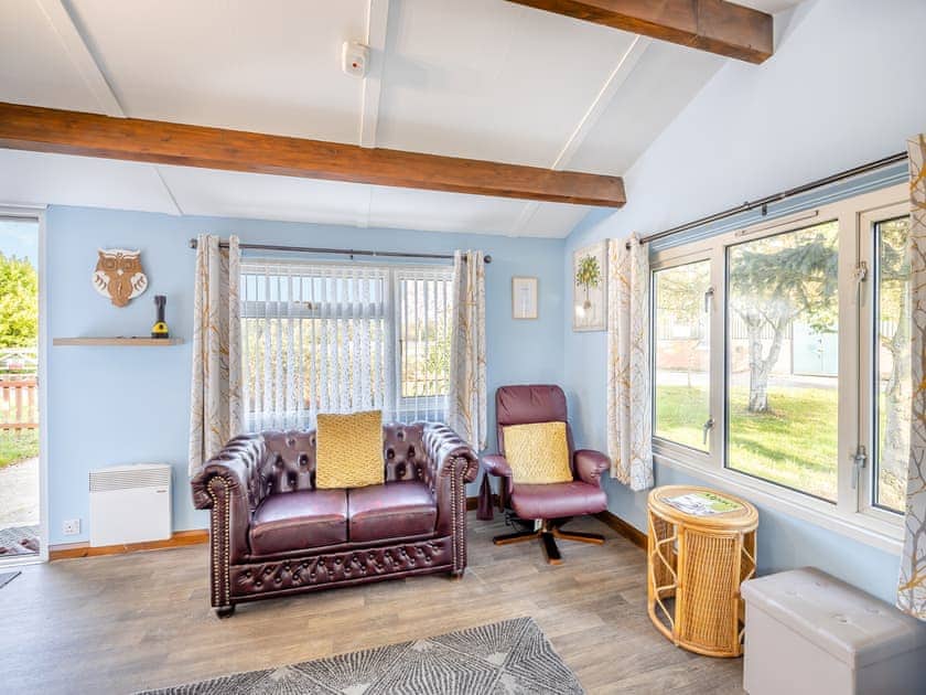 Well presented open plan living space | The Timothy Suite - Birchdale Lodges & Alpaca’s, Norton Disney, near Lincoln
