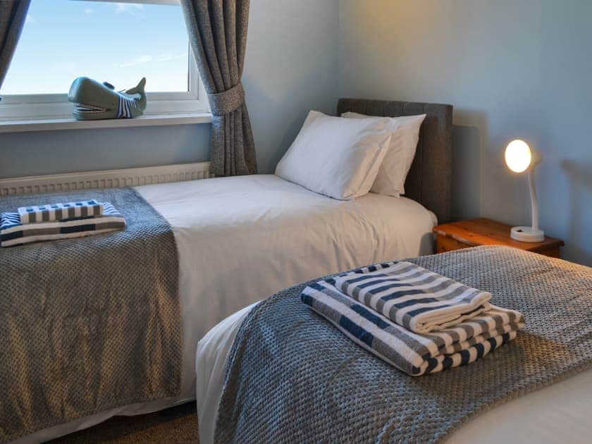 Twin bedroom | Memory Lane, Flamborough