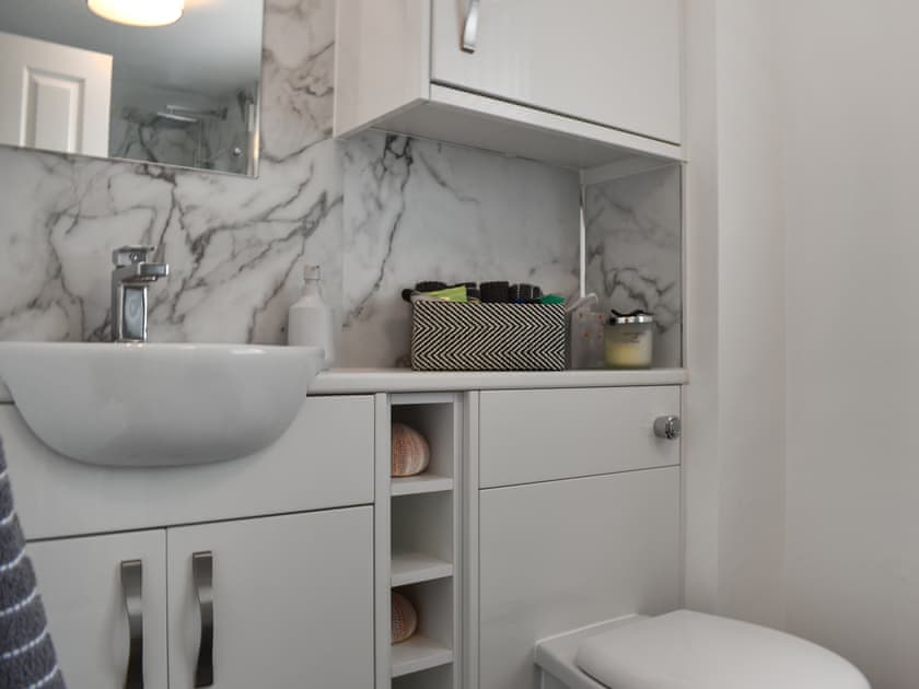 Bathroom | Harbour Reach, Mevagissey