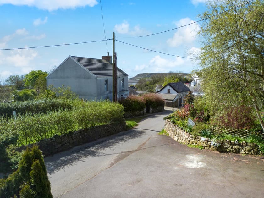 Outdoor | Horton Farm House, Horton, near Gower