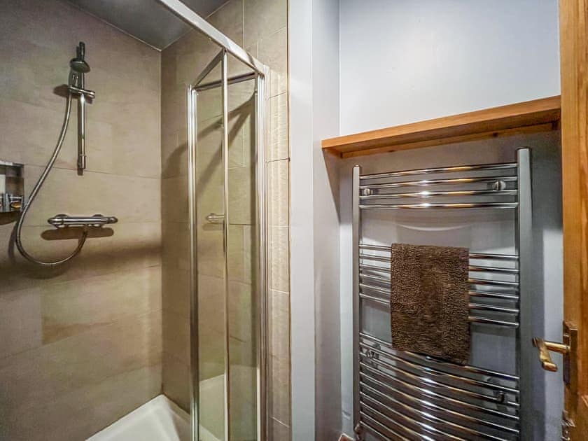 Shower room | Farmtoun Cottage, Forfar