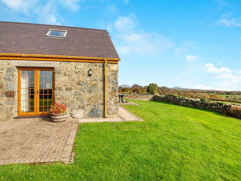 Exterior | Daflod - Parc Wernol Cottages, Chwilog, near Pwllheli