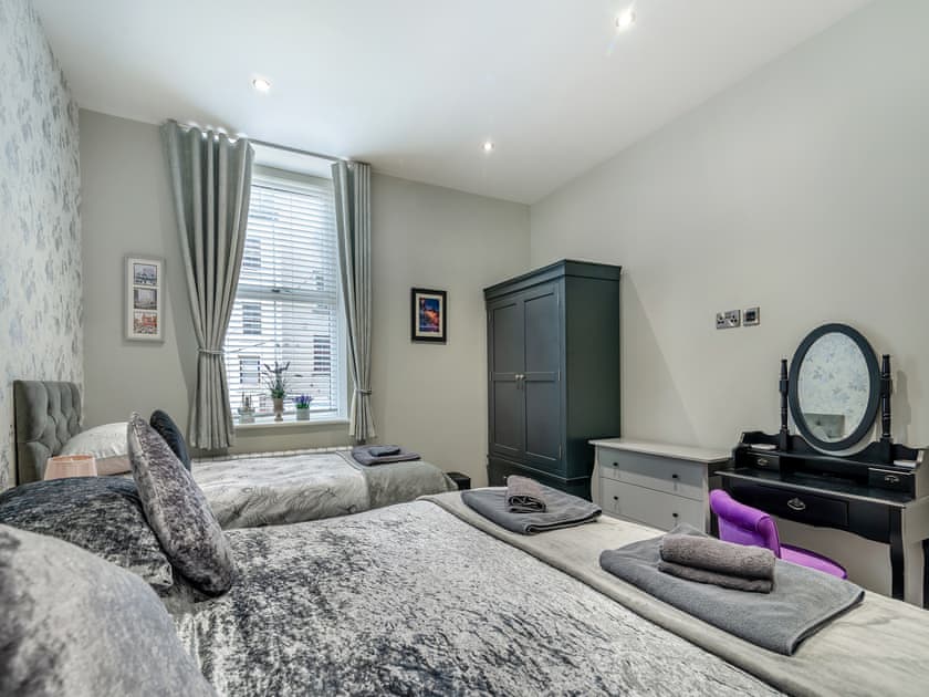 Twin bedroom | Chilton at Carlill House, Whitby
