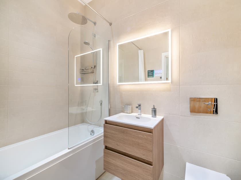 Bathroom | Chilton at Carlill House, Whitby