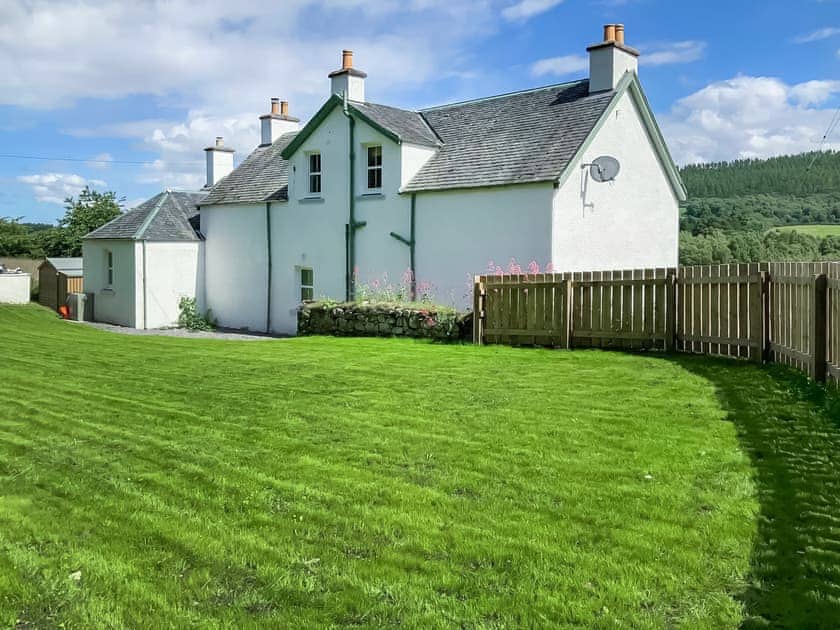 Garden | Balmore Farmhouse, Scaniport, near Inverness