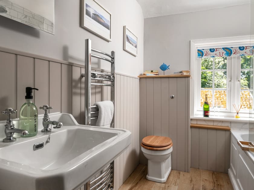 Bathroom | Hall Cottage, Gresham, near Sheringham