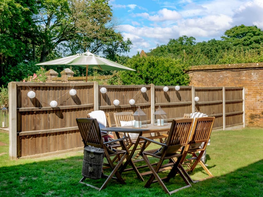 Outdoor eating area | Hall Cottage, Gresham, near Sheringham