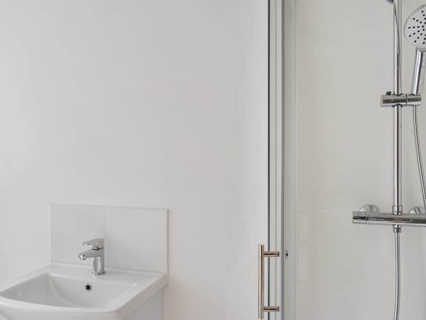 Bathroom | Seaton Orangery - Seaton Hall, Staithes