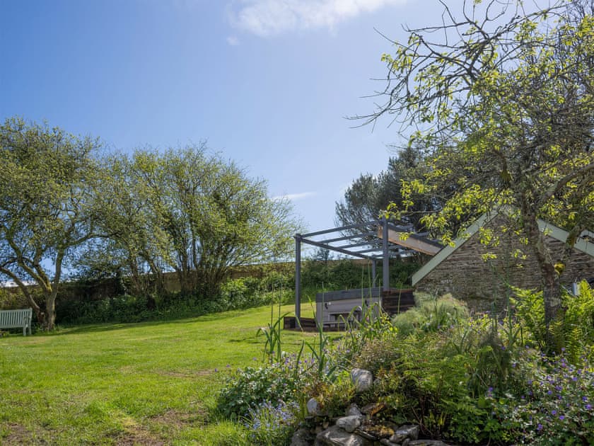 Outdoor | Deviock Farm House, Downderry