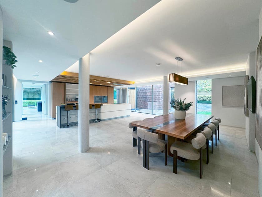 Dining Area | The Radlett Mansion, Radlett