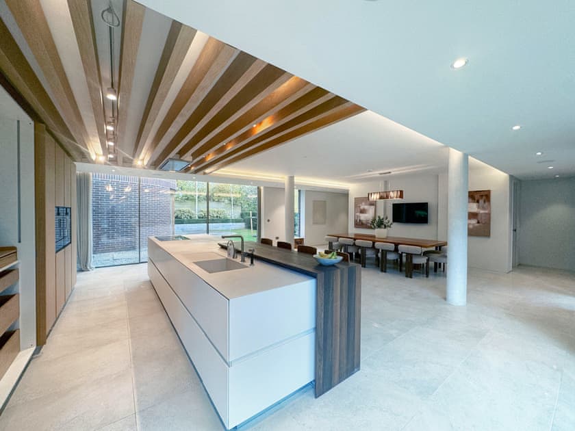 Kitchen/diner | The Radlett Mansion, Radlett