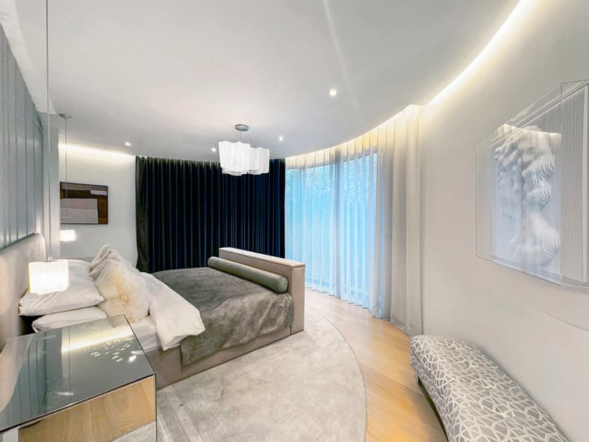 Double bedroom | The Radlett Mansion, Radlett