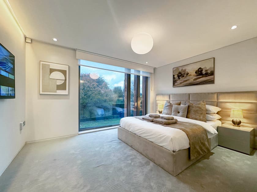 Double bedroom | The Radlett Mansion, Radlett