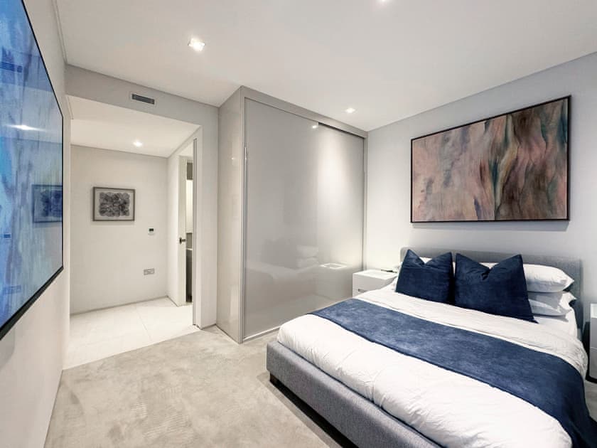 Double bedroom | The Radlett Mansion, Radlett