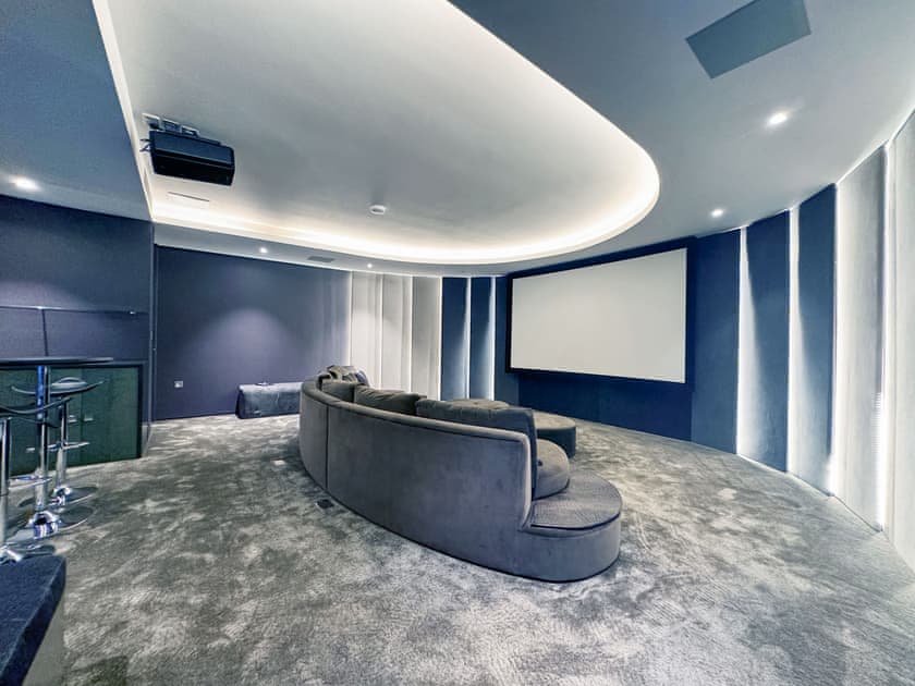 Cinema room | The Radlett Mansion, Radlett