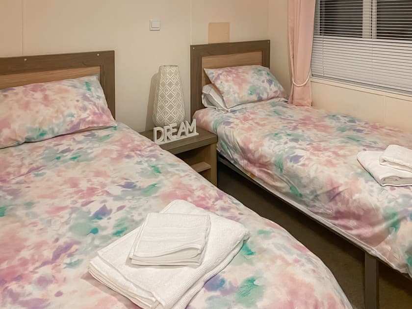 Twin bedroom | Sunset Lodge, Heysham-Morecombe, near Lancaster