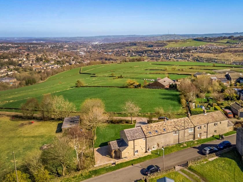 Surrounding area | Bolster Moor Barn, Golcar, near Huddersfield