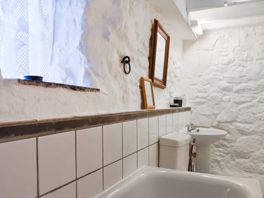 Bathroom | Scrumpy Cottage, Bodmin