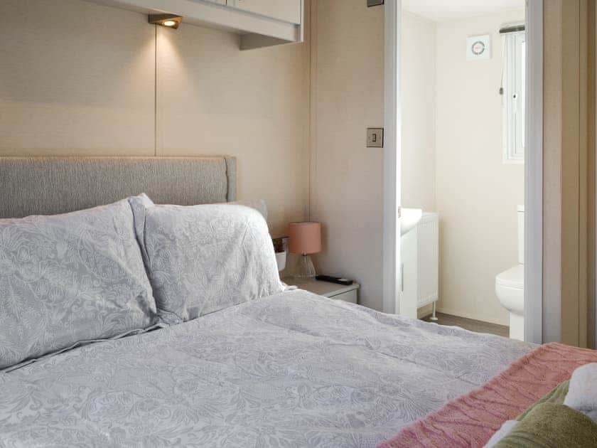 Double bedroom | Sunflower Lodge, Sewerby