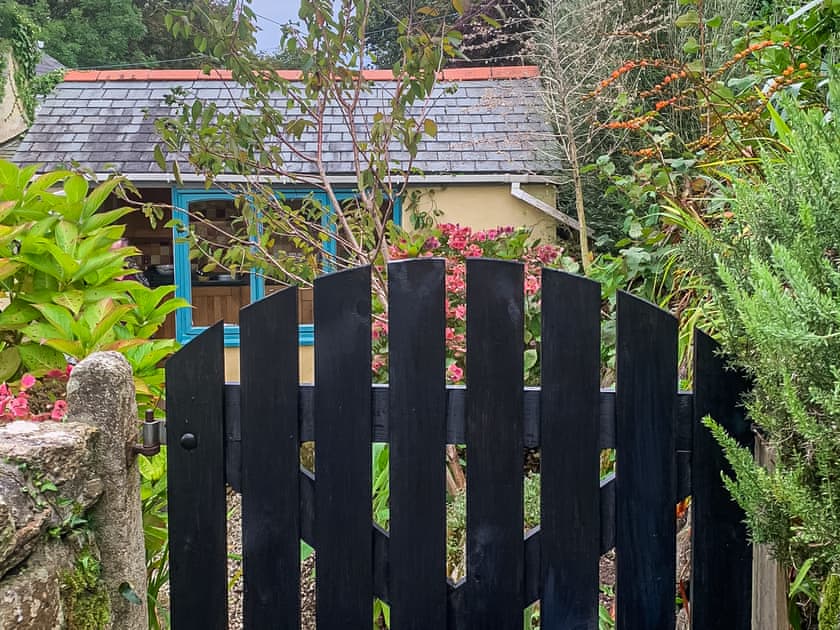 Garden | Gew Cottage, Helston
