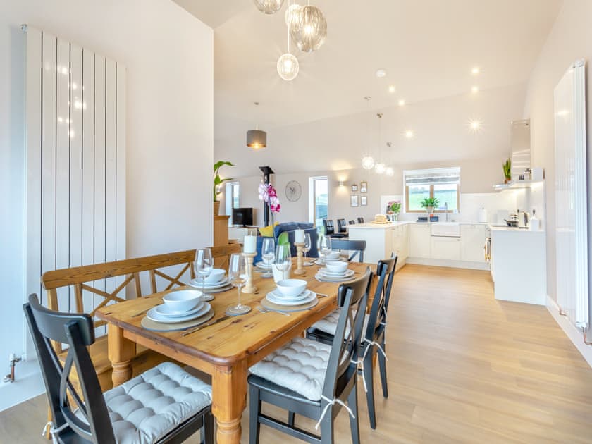 Dining Area | Hollyhocks - Glebe Farm, Woodford