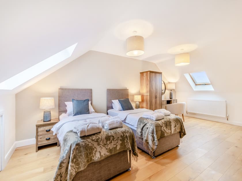 Twin bedroom | Cherry Tree Cottage - Cunliffe Moss Farm, Mellor
