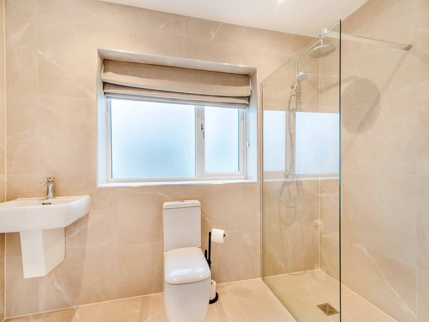 Bathroom | Cherry Tree Cottage - Cunliffe Moss Farm, Mellor