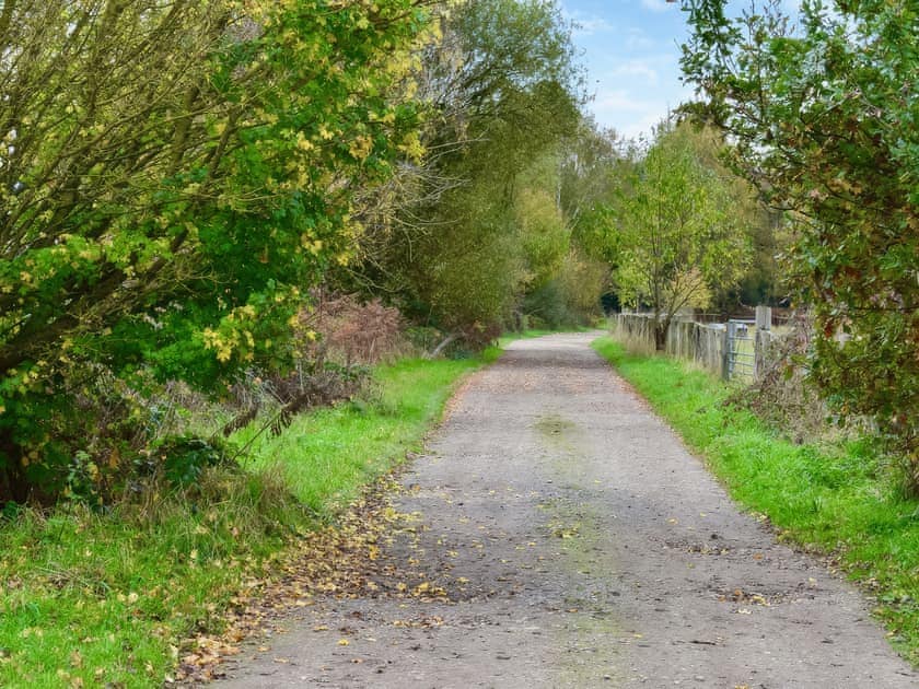 Surrounding area | Humphrey-Basil Lodge - Birchdale Lodges & Alpaca’s, Norton Disney, near Lincoln