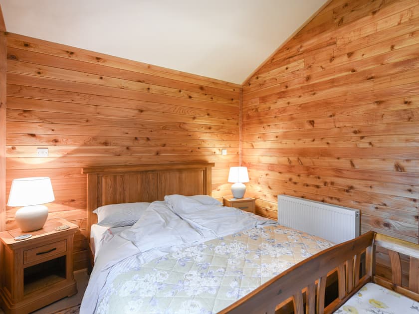 Double bedroom | Llwynog Lodge, Montgomery