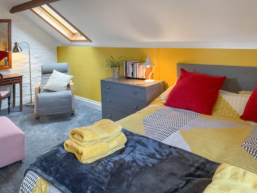 Double bedroom | The Hideaway, Tregaron